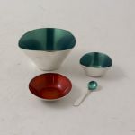 894 1028 BOWLS